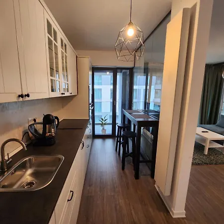 Apartment Extra Class Cloud9 *