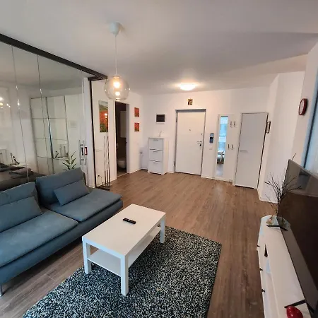 Extra Class Cloud9 Apartment Bucharest