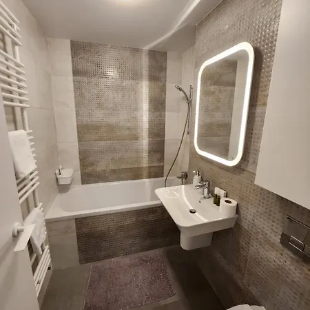 Extra Class Cloud9 Apartment