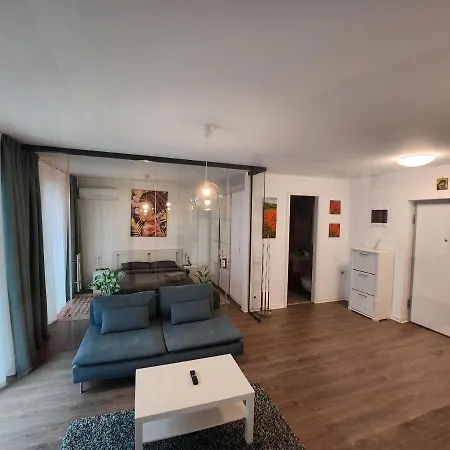 Extra Class Cloud9 Apartment